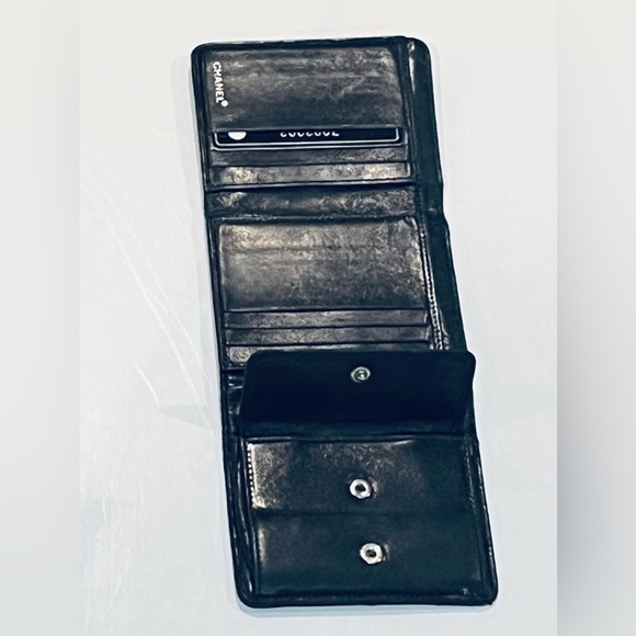 CHANEL—NYLON TRIFOLD WALLET—AUTHENTIC—GOOD CONDITION-CLASSIC & TIMELESS - Picture 10 of 16